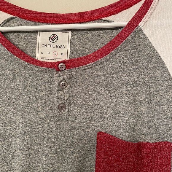 On the Byas Mens L Large Long Pocket Tee Red Grey White - Picture 2 of 4